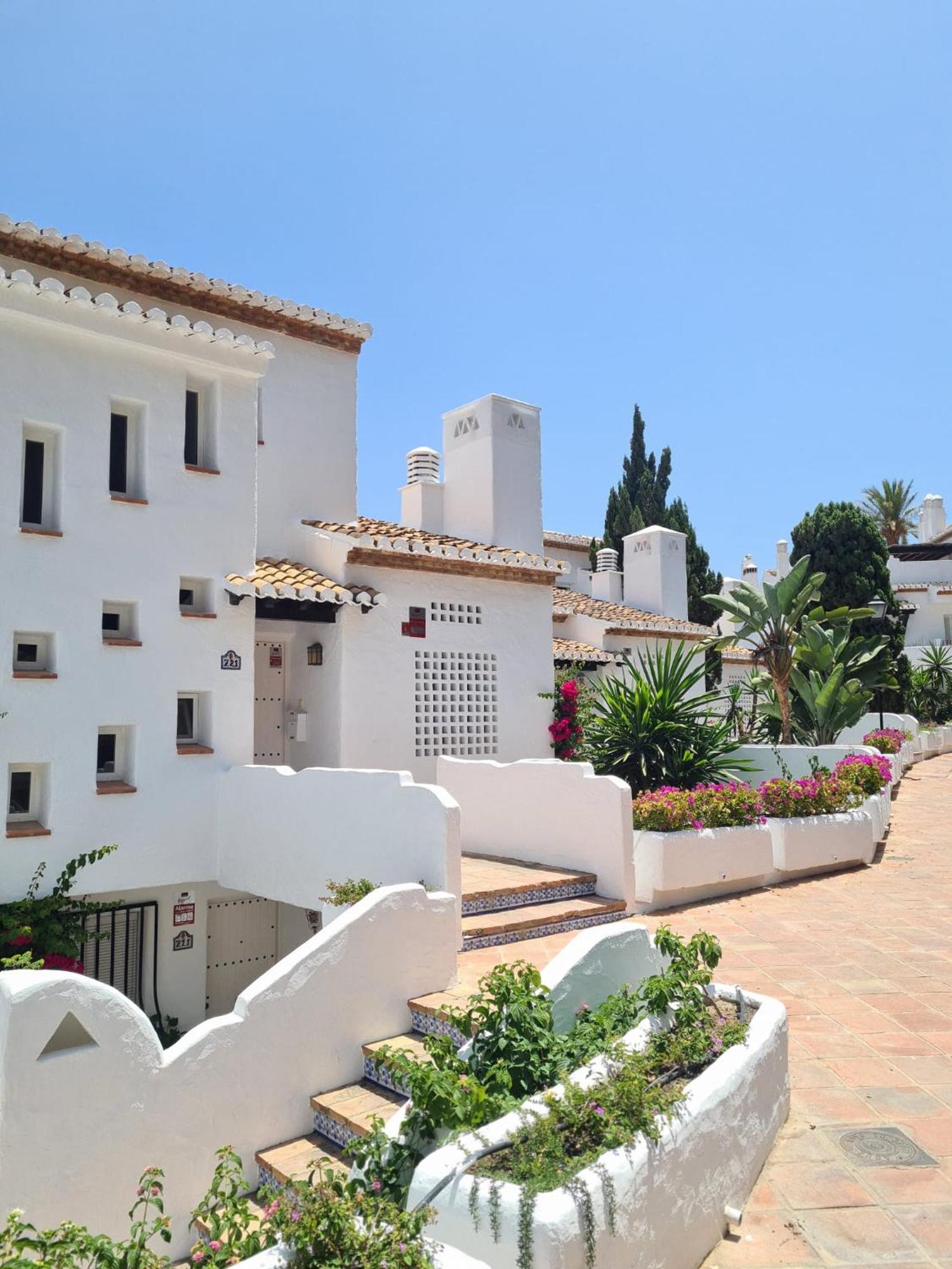 Sunny Getaway Appartement La Herradura  Buitenkant foto